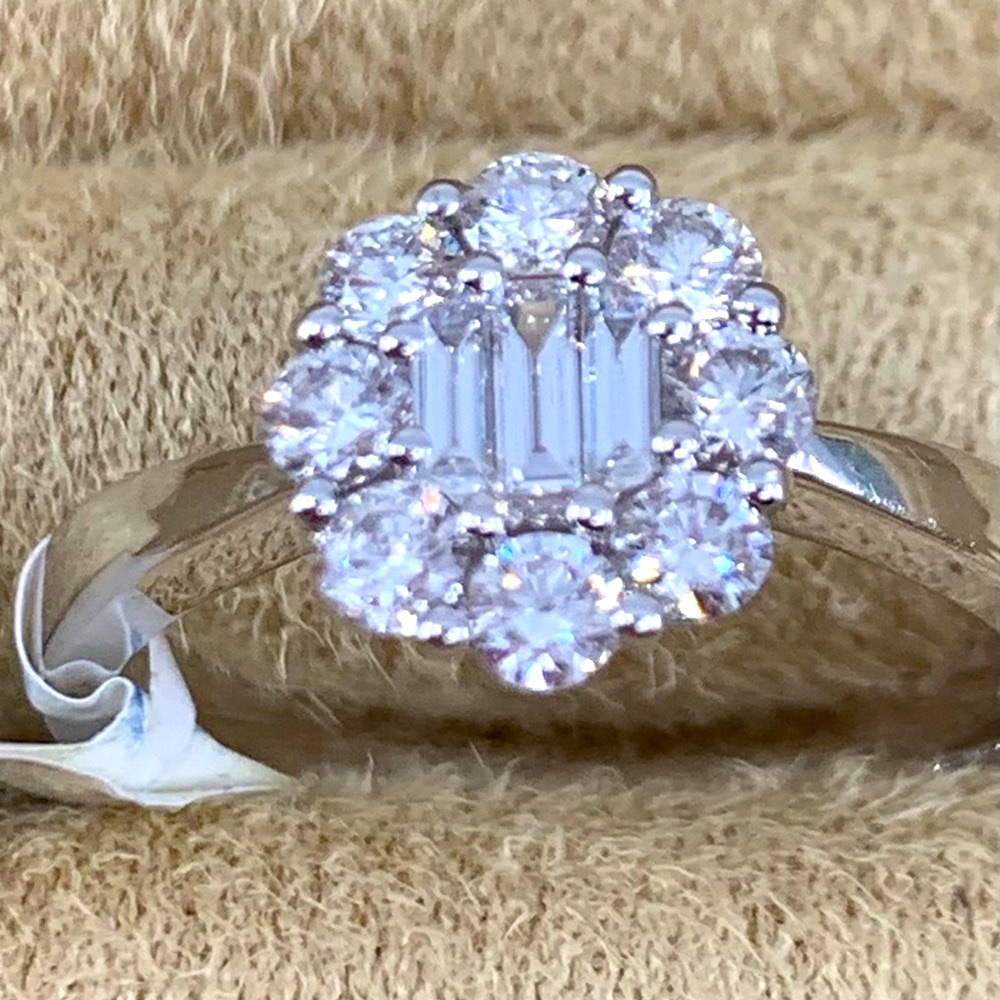 Natural Diamond Ring 0.77 cttw NWT